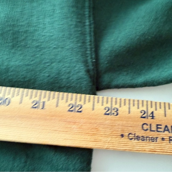 Green Fabric Material - Picture 2 of 6